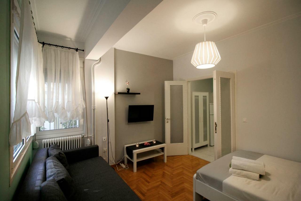 Luxury Flat In Kolonaki, 3' Metro Lägenhet Aten Exteriör bild